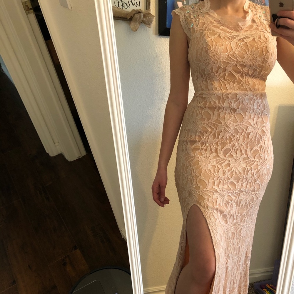 Gown / Prom Dress